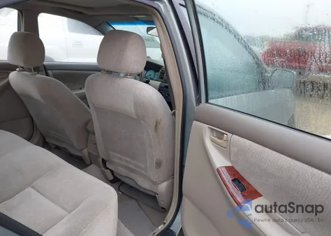 2004 Toyota Corolla Le из США, поврежденный, VIN 2T1BR32E64C212311